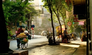 Hanoi - Halong - Ninh Binh - Water Puppet show - Buffet dinner (5ds 4ns Package)