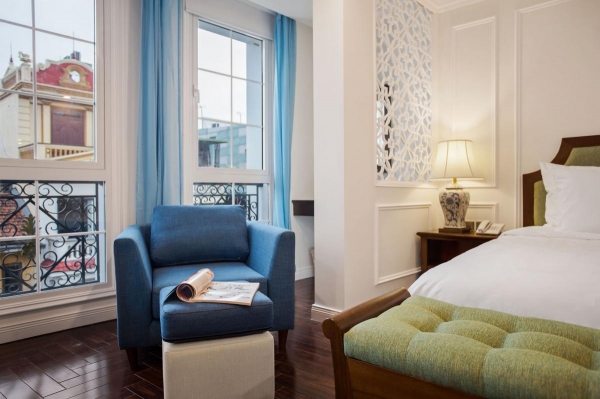 Triple Room with City View